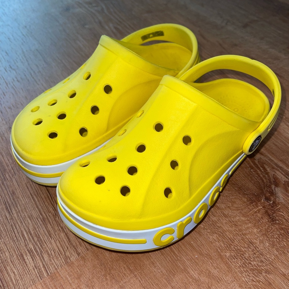 Little Girls Crocs size 1